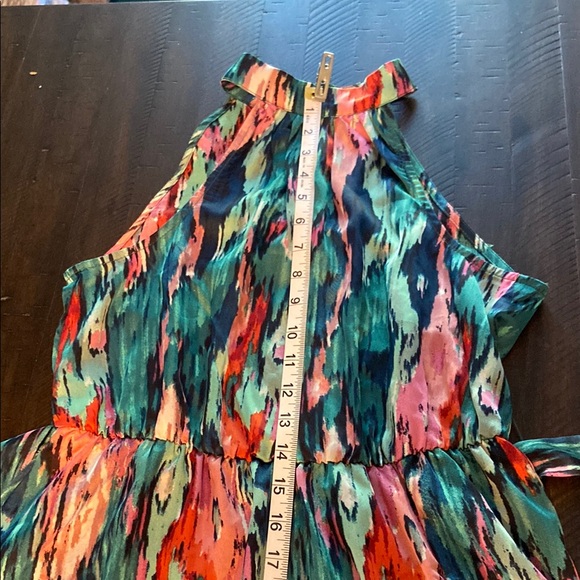 Multicolor Halter Neck Dress. Size 6, New! - Picture 8 of 14